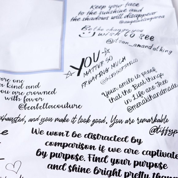 100 Woman Empowerment Poly Mailer Bags Size 19x24 - Picture 4 of 4